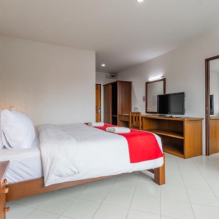 Budget Stars Hotel Chiang Mai Exterior foto