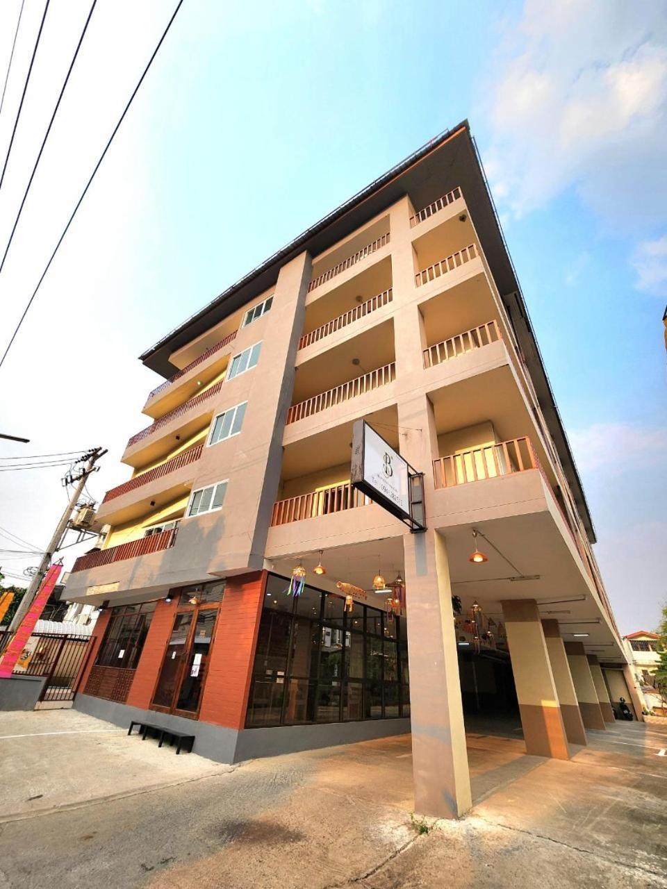 Budget Stars Hotel Chiang Mai Exterior foto